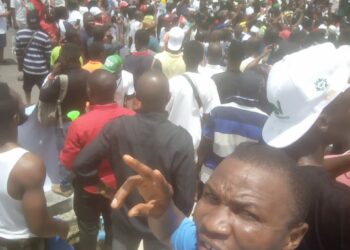 Obi Supporters Shut Down Calabar