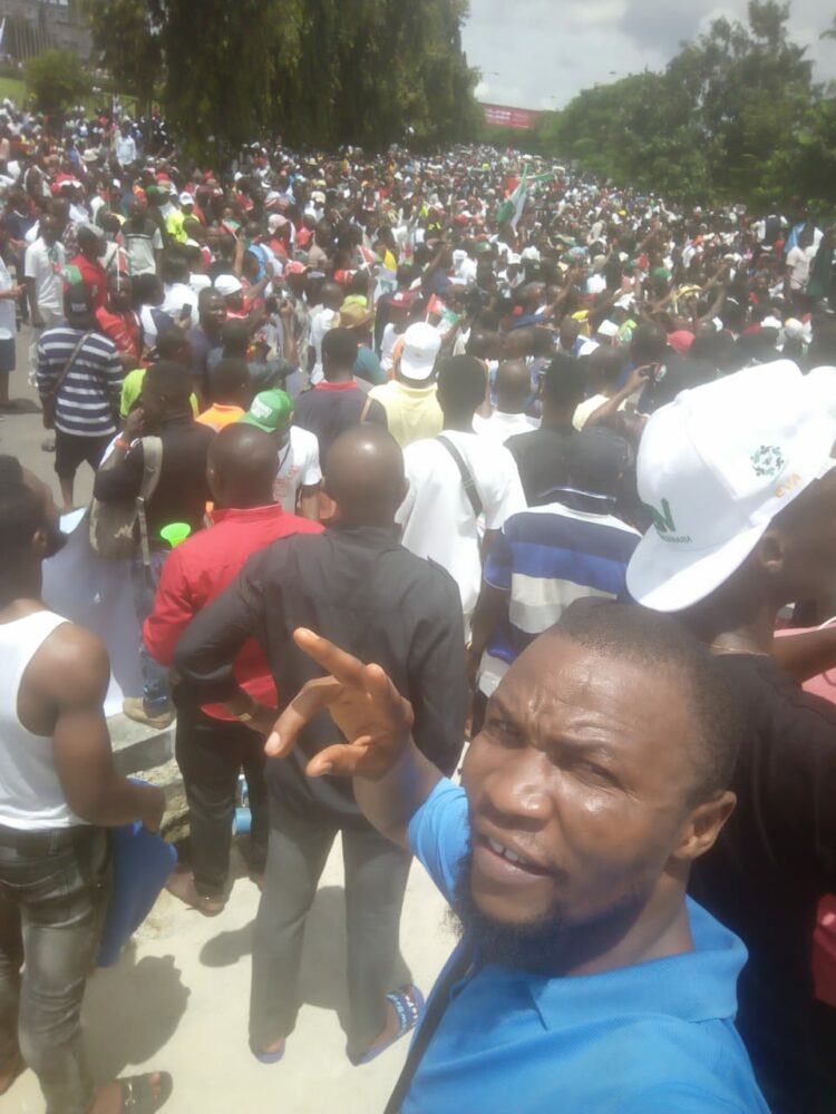 Obi Supporters Shut Down Calabar