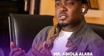 Journalist, Abiola Alaba Peters Bags Recognition Award For ‘Outstanding News Journalist’