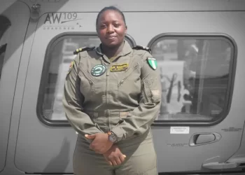 First Female Navy Aircraft Pilot