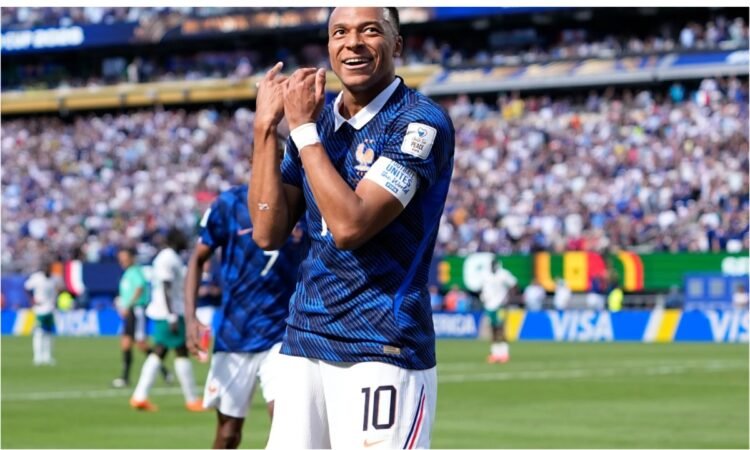 Mbappe Penalty Miss